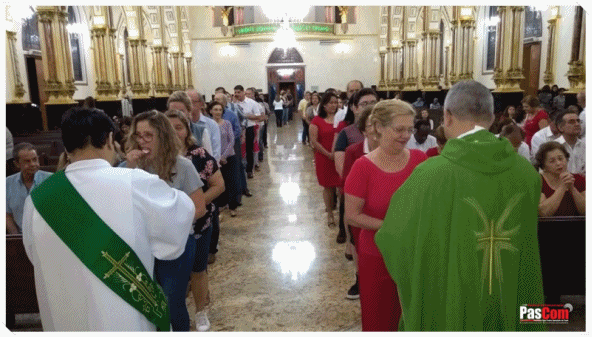 S�o Pedro de Tup� celebra missa em a��o de gra�as pelo Dia do Amigo