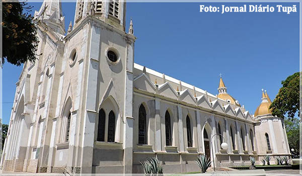 Pintura das Torres est� sendo conclu�da