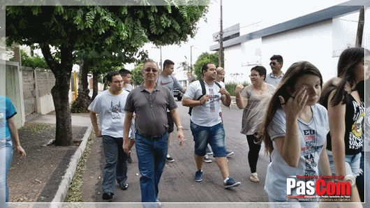 Inf�ncia Mission�ria e Grupo de Jovens visitam a Casa Abrace de Tup�